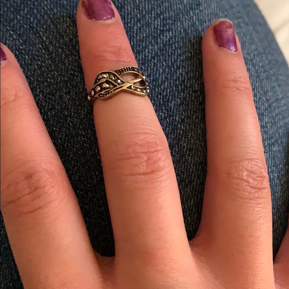 Cute Midi Ring